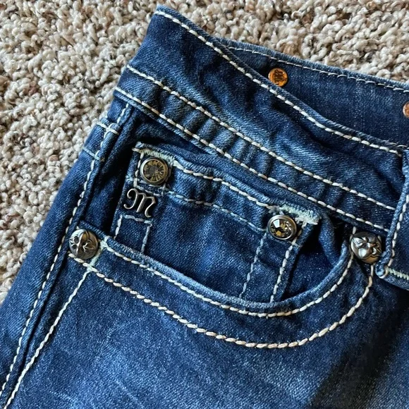 Miss Me Boyfriend Capri JB5692P5 Dark Wash Cropped Jeans Women’s Size 29 EUC - Picture 3 of 13